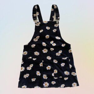 FOREVER 21 - Overall Daisy Print Dress in Black / White